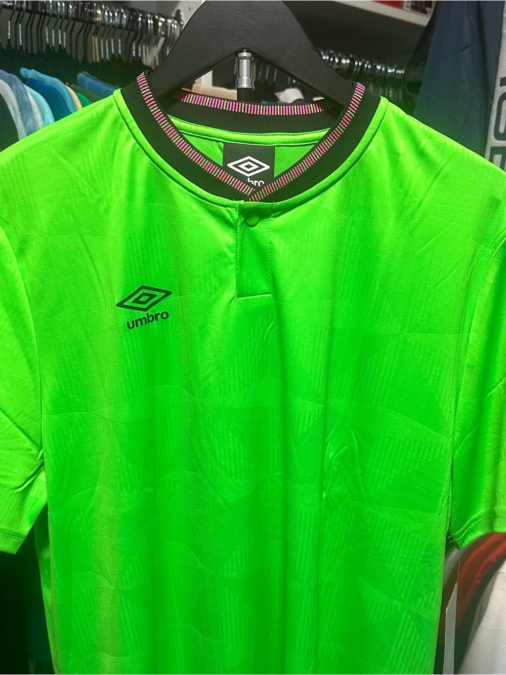 Umbro Men's Belfast Green Soccer Jersey Size Large Item